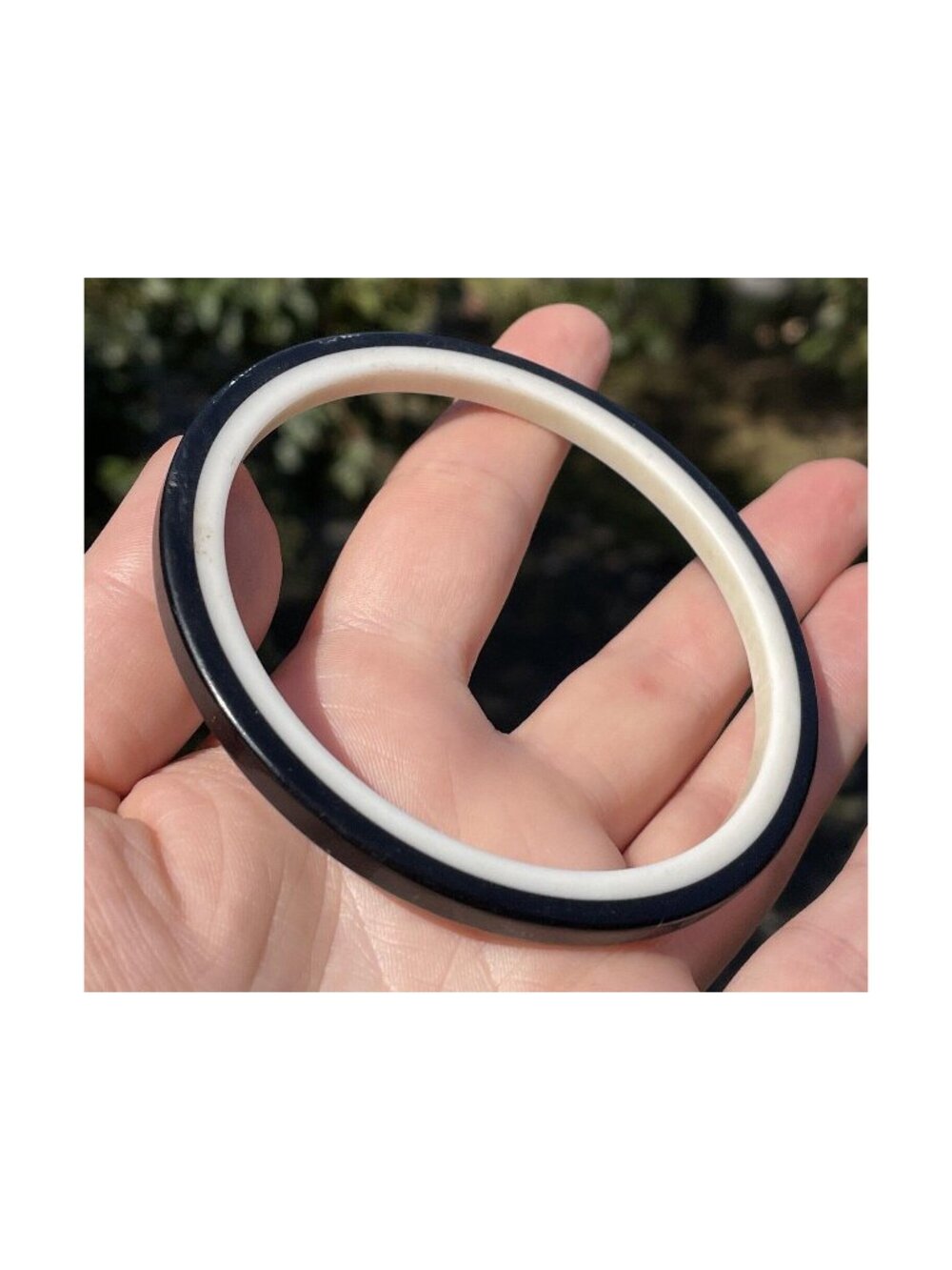 Antique Art Deco Black & White Plastic Bangle Bracelet French Flapper Accessory